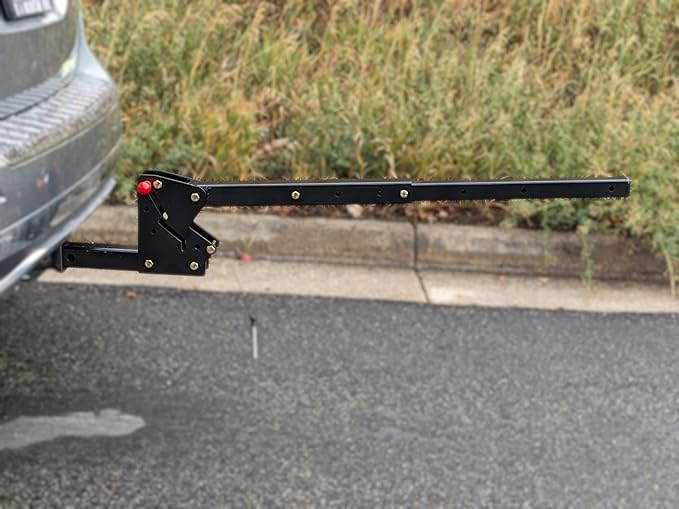 Chuck Rack 4-Bike Vertical Hitch Rack